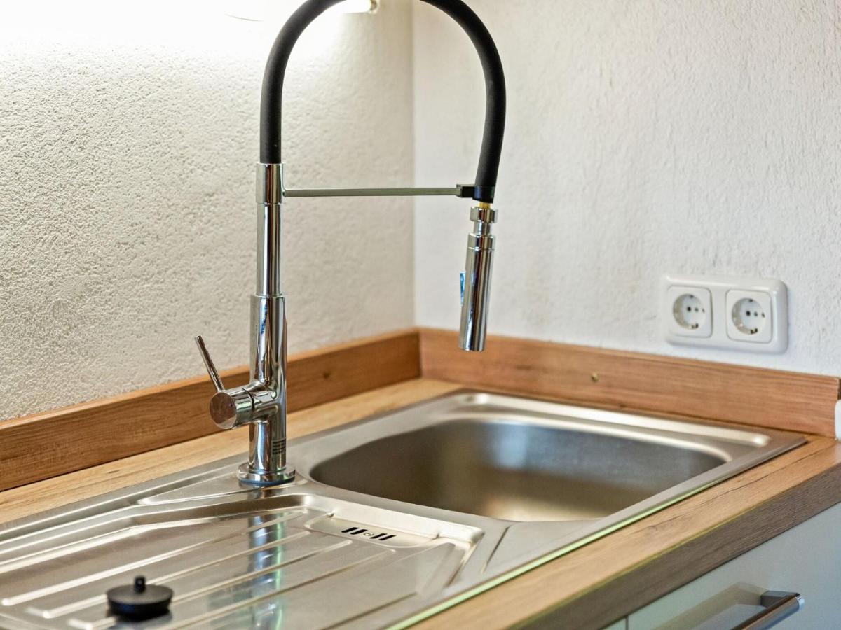 Cozy apartment in Hollersbach in Pinzgau with Hollersbach im Pinzgau Exterior foto